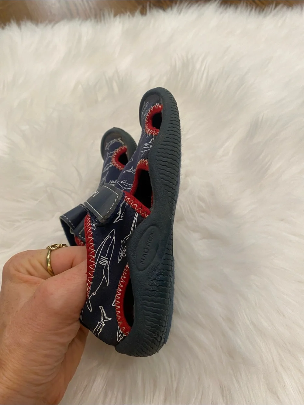 Nautica sz 9 Navy and Red Shark-Print Kids Water Shoes